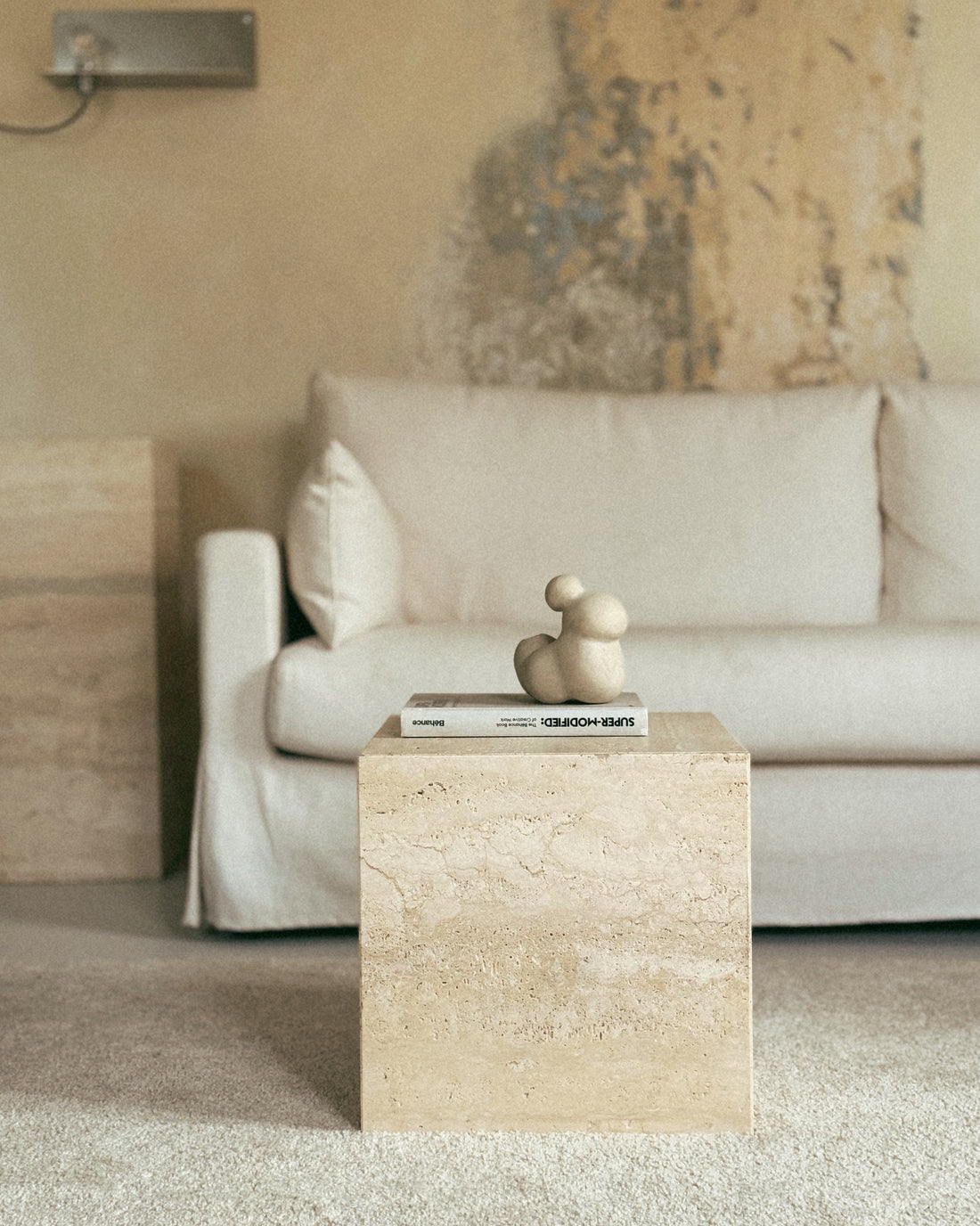 Explore our qurated collection of furniture and decor objects.