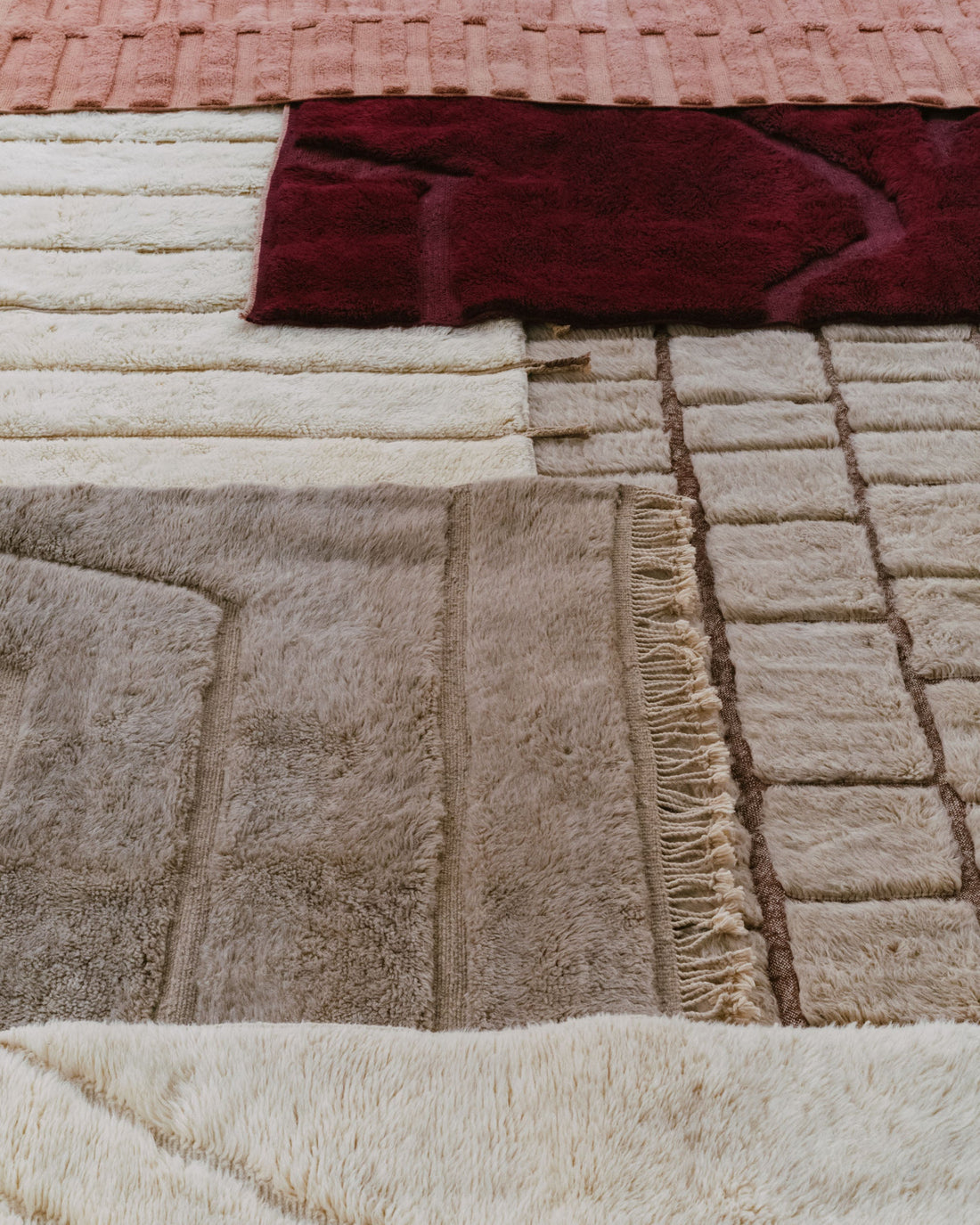 Chose your Beni Mrirt Patter from soft geometry to abstract forms