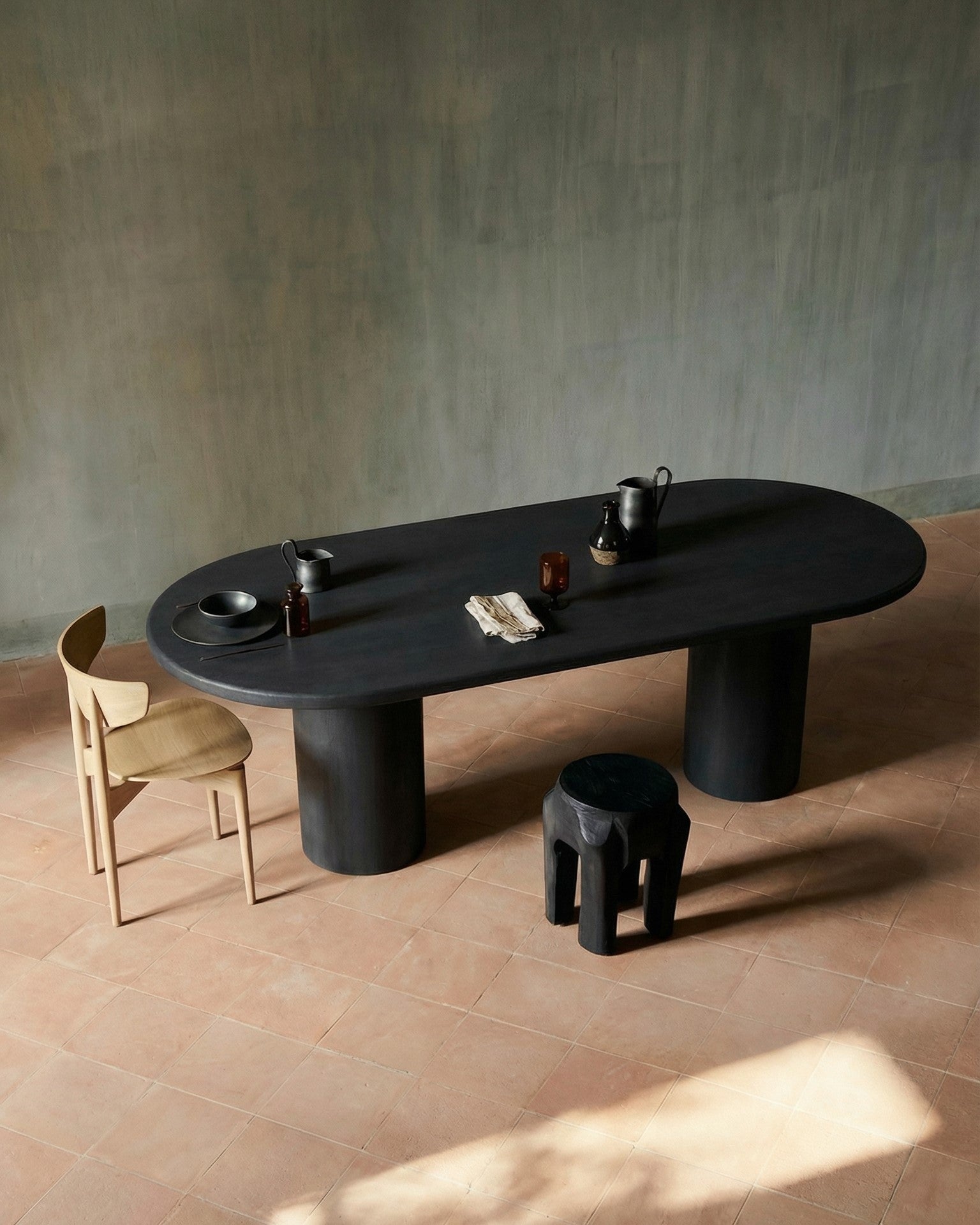 Kanso – Microcement Dining Table, Oval